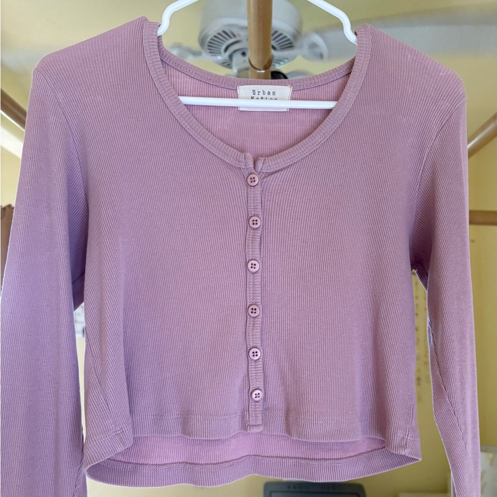 Cropped Long Sleeve 🌸